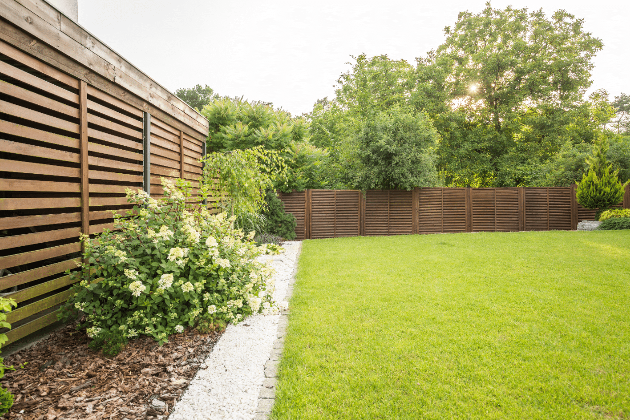 Entretiende jardin à Charbonnières-les-Bains